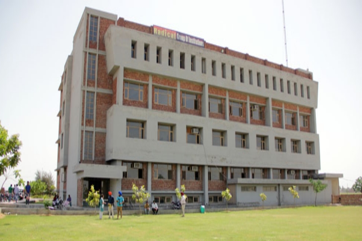 https://cache.careers360.mobi/media/colleges/social-media/media-gallery/20300/2020/11/20/Campus View of Radical Business School Amritsar_Campus-View.jpg